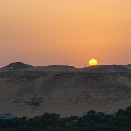 Aswan Nile Palace Exteriör bild
