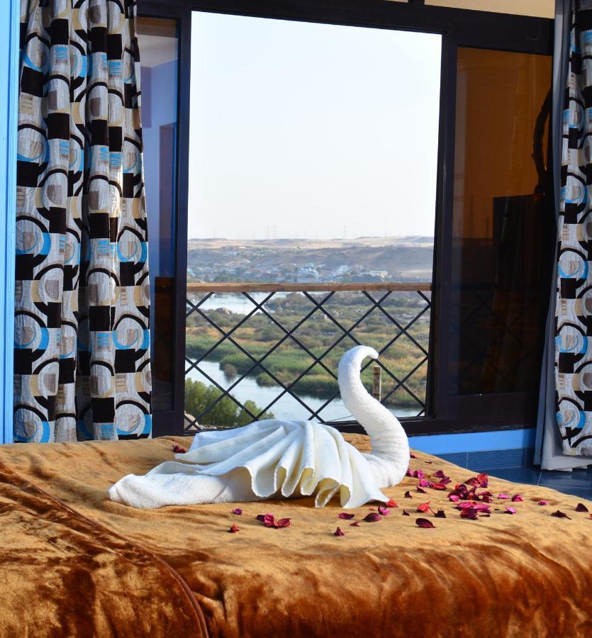 Aswan Nile Palace Exteriör bild