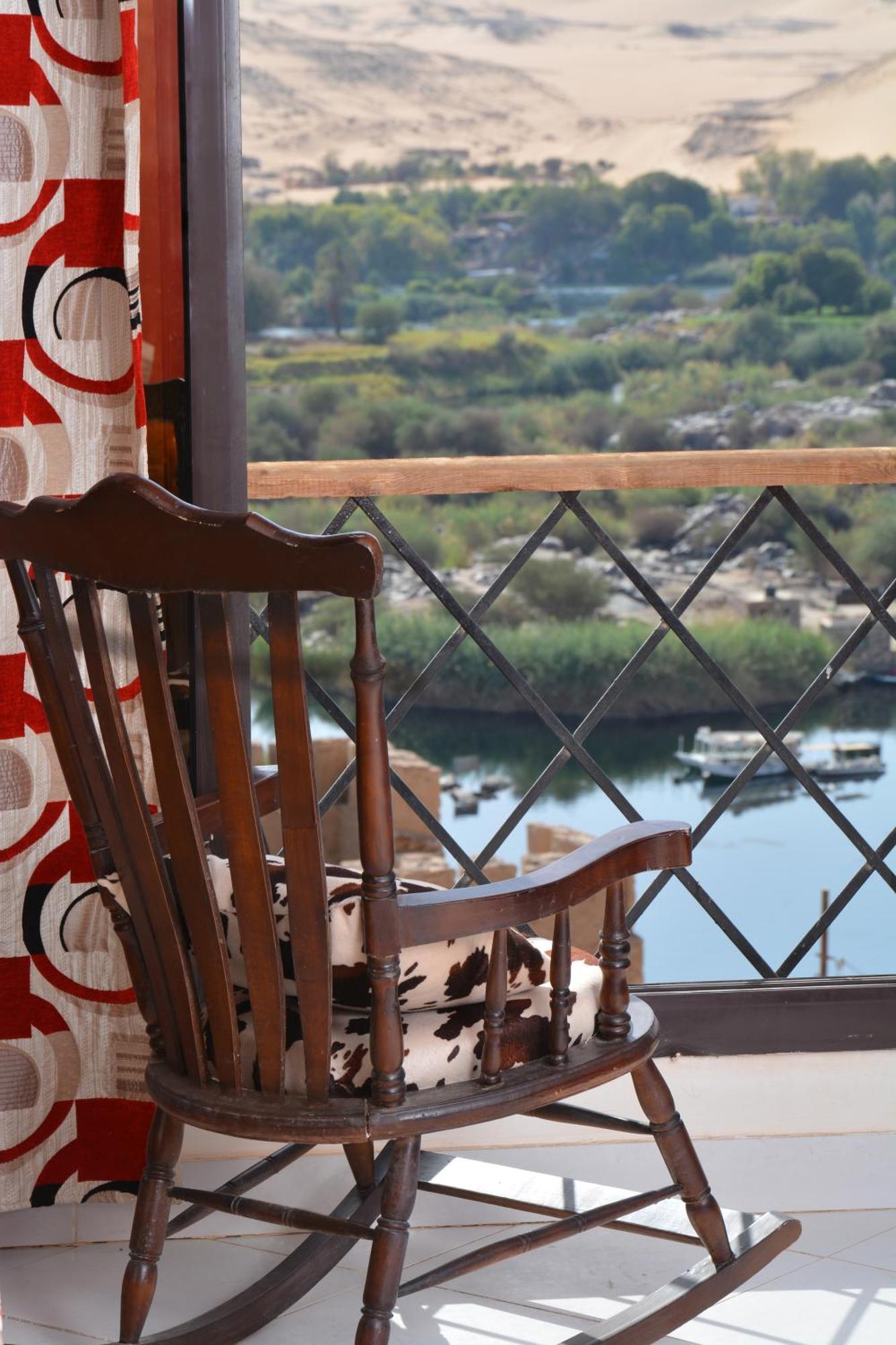 Aswan Nile Palace Exteriör bild
